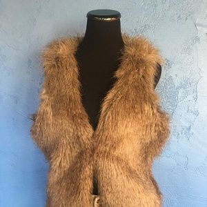 New York & Co faux fur vest